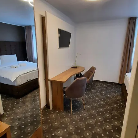 Ruettenscheider Stern Ξενοδοχείο Έσσεν